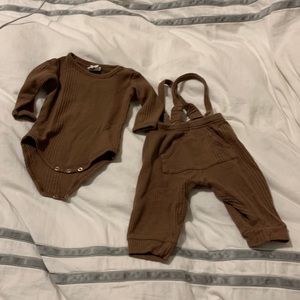Little toddler Müsli overall and onesie set